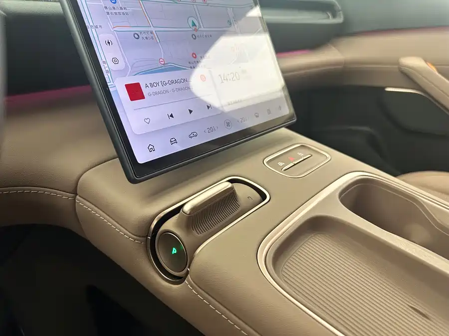 Used NIO ES6 2024 model 75kWh