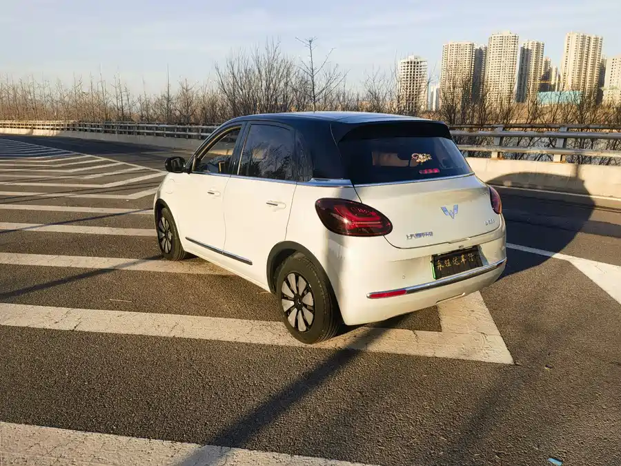 Used Wuling Bingo 2023 model 333km Yuexiang+ model