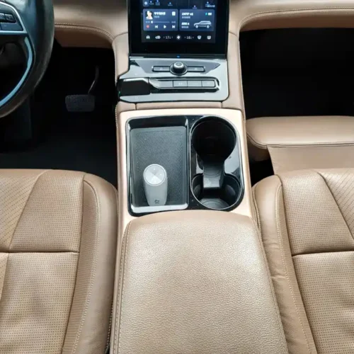 900x675_0_q87_c42_autohomecar__Chto52kxVdyALvLQAAhTHec9_A4886.jpg.webp Used NIO ES8 2018 model 355KM base version six-seater version