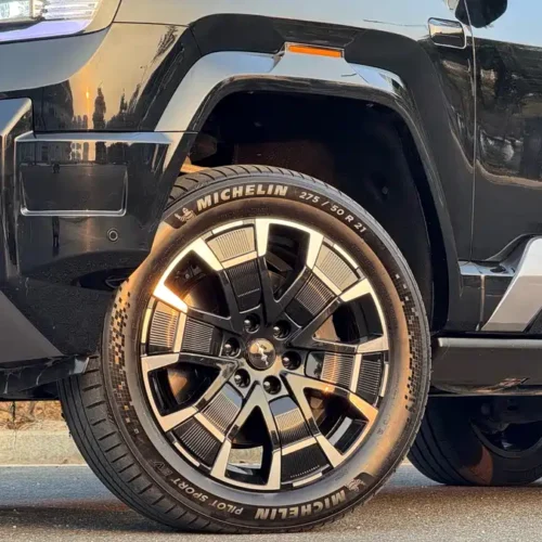 900x675_0_q87_c42_autohomecar__Chto52kxW7OASo3KAAybZF-KAic030.jpg.webp Used BYD Leopard 8 2025 Zhiyong flagship version 7 seats