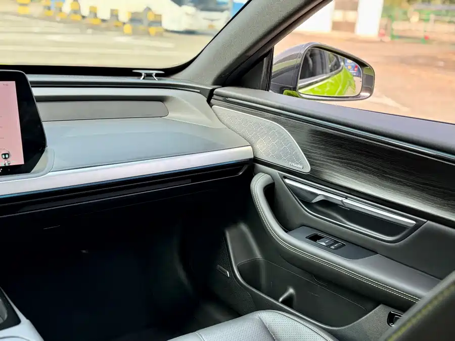 900x675_0_q87_c42_autohomecar__Chto52kyWdKAE68xAAeQnnEJ83k063.jpg.webp Used Xpeng P7 2022 670E+ Pengyi Edition