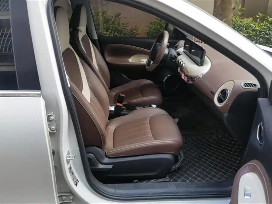 Used Wuling Bingo 2023 model 333km Yuexiang+ model