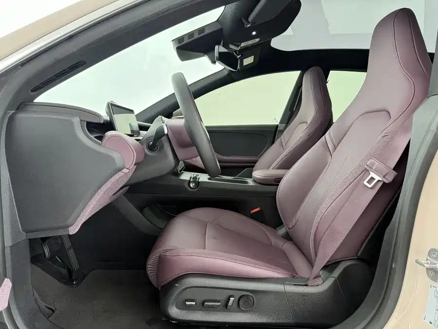 Used NIO ET5T 2023 model 100kWh Touring