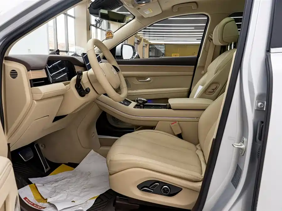 Used HUAWEI AITO M7 2024 1.5T Intelligent Driving Four-wheel Drive Ultra Version 5 Seats