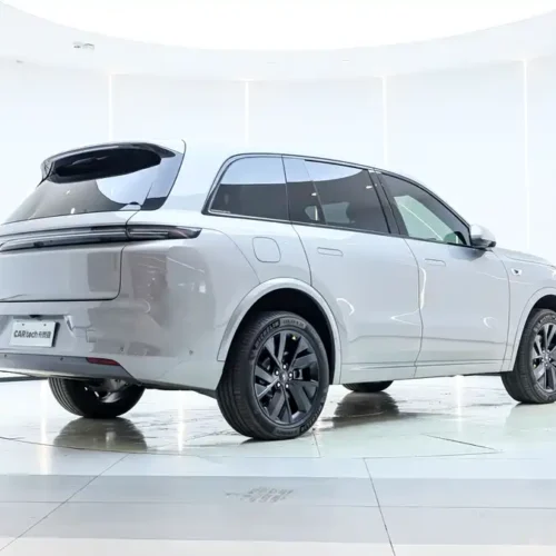 900x675_0_q87_c42_autohomecar__Chto52lB5baAKwjuAAUW9NIUQhg473.jpg.webp Used Li Auto L8 2023 Pro