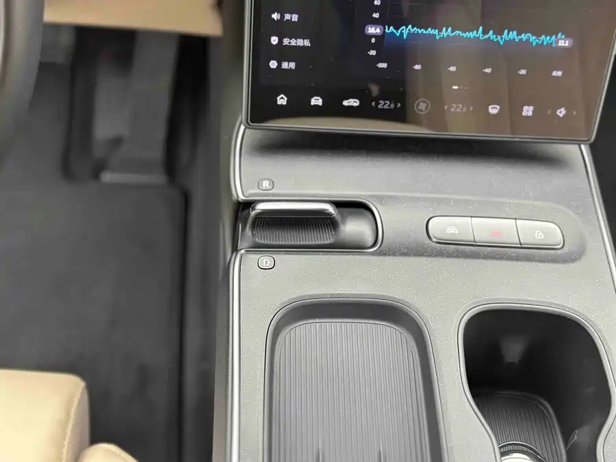 900x675_0_q87_c42_autohomecar__Chto52lBEmyAJqRtAAV9skfX4D4008.jpg.webp Used NIO ET5T 2024 model 75kWh Touring