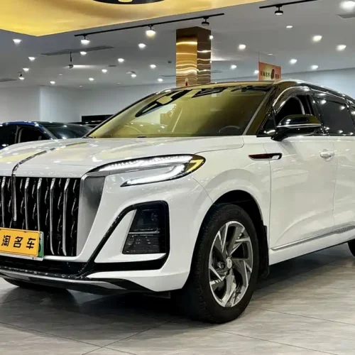 900x675_0_q87_c42_autohomecar__Chto52lCEJCAPARuAAYoM-ESGVA968.jpg.webp Used Hongqi HS3 PHEV 2024 115km Jinwei Edition