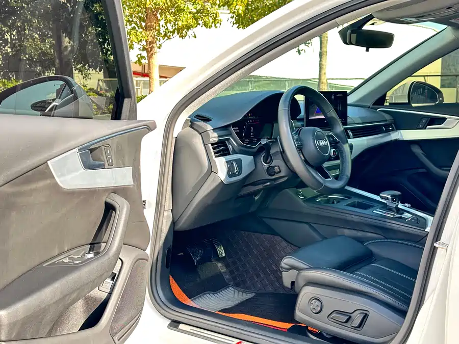 Used Audi A4L 2023 40 TFSI Fashionable and Dynamic