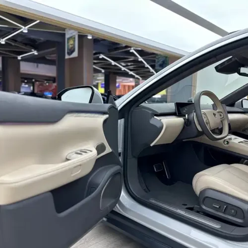 900x675_0_q87_c42_autohomecar__Chto52lCWtGADlYqAAah-6FVCv0861.jpg.webp Used NIO ET7 2024 75kWh Executive Edition