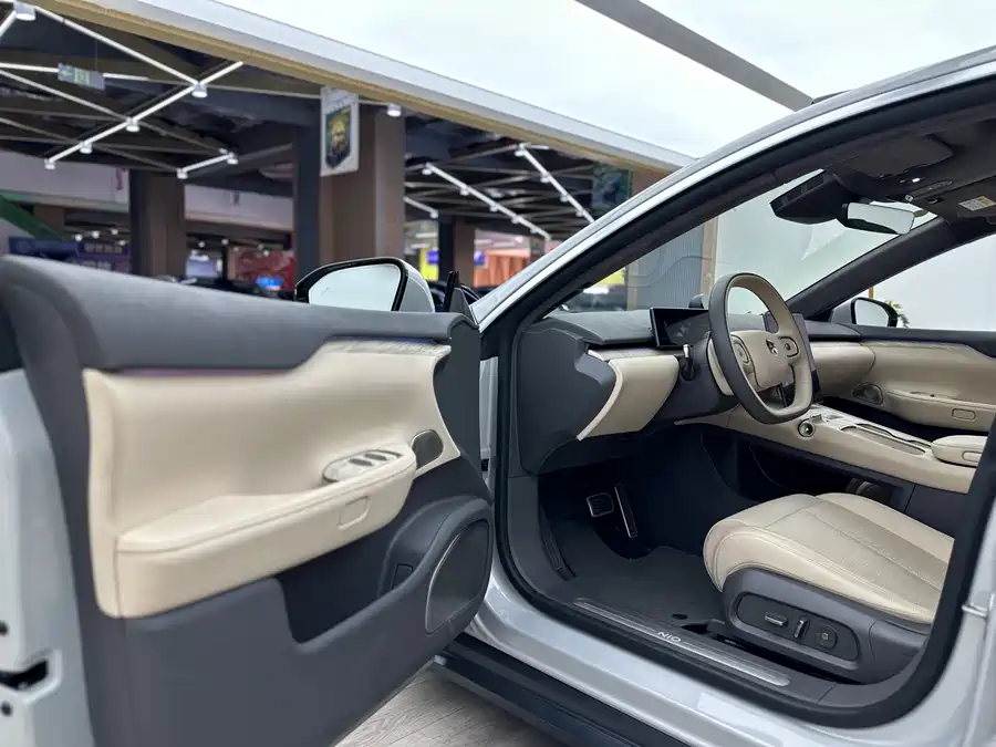 900x675_0_q87_c42_autohomecar__Chto52lCWtGADlYqAAah-6FVCv0861.jpg.webp Used NIO ET7 2024 75kWh Executive Edition