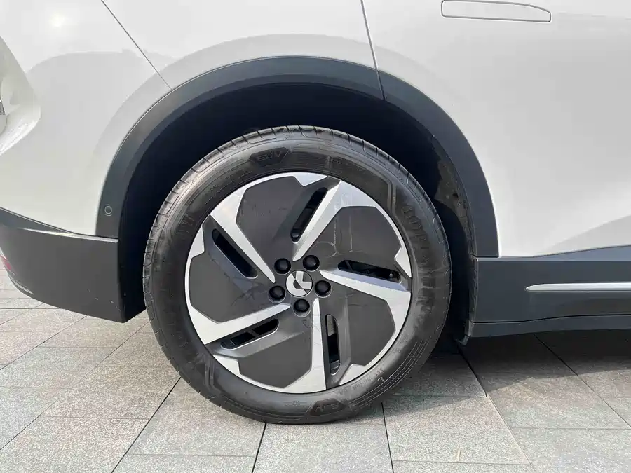 900x675_0_q87_c42_autohomecar__Chto52lCXcmANBe3AAWX6JzrJEg265.jpg.webp Used NIO ES6 2024 model 75kWh