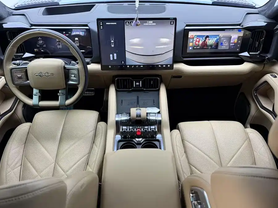 900x675_0_q87_c42_autohomecar__Chto52lCd7mAbyzQAAZ38eoI_Sk100.jpg.webp Used BYD Leopard 8 2025 Zhiyong flagship version 7 seats