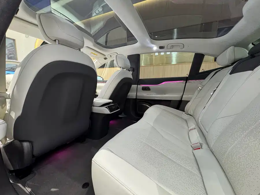 900x675_0_q87_c42_autohomecar__Chto52lD4HyANZ0TAAfOVnGT3dw394.jpg.webp Used NIO ET7 2022 model 75kWh