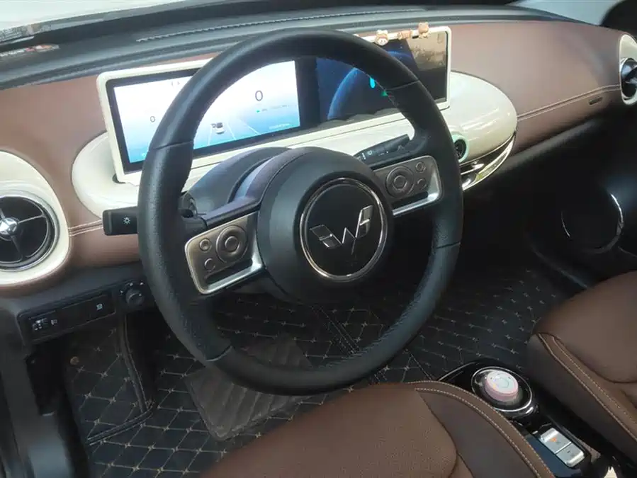 900x675_0_q87_c42_autohomecar__Chto52lD5AyAJ9RtAAGH-R-DXmE595.jpg.webp Used Wuling Bingo 2024 model 410km Lingxi exclusive model