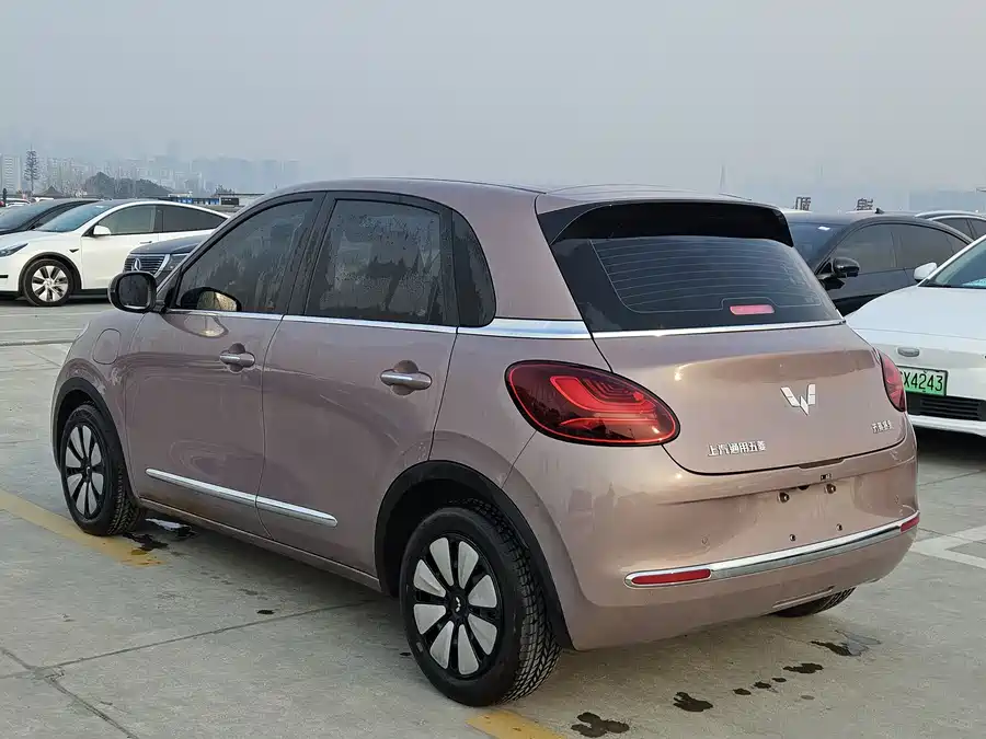 Used Wuling Bingo 2023 model 333km express model