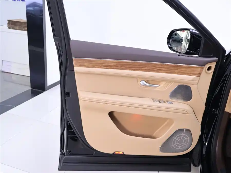 900x675_0_q87_c42_autohomecar__Chto52lDYNiAVJV4AAFJyOw-CVI299.jpg.webp Used HUAWEI AITO M7 2024 1.5T Smart Driving Rear Drive Pro Version 5 Seats