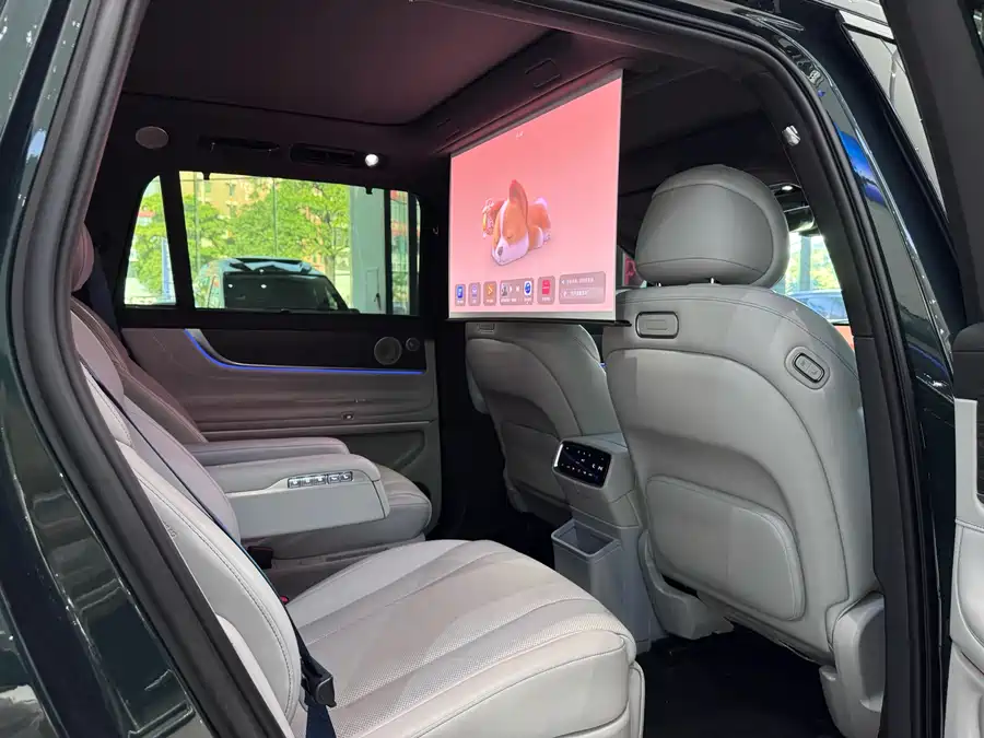 Used AITO M9 2024 extended range Ultra version 42kWh 6-seater version