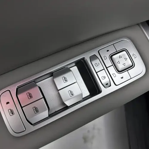 900x675_0_q87_c42_autohomecar__Chto52lDr1OAR7WGAAFAbXmID7E545.jpg.webp Used BYD Leopard Titanium 7 2025 model 135KM two-wheel drive Pro version