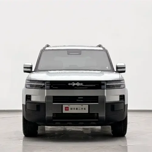 900x675_0_q87_c42_autohomecar__Chto52lDrz2AfwizAAEAabPoy0A258.jpg.webp Used BYD Leopard Titanium 7 2025 model 135KM two-wheel drive Pro version