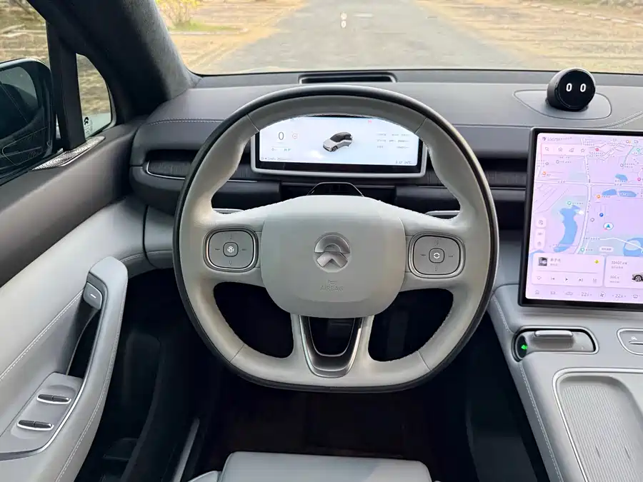 Used NIO ES6 2023 model 75kWh