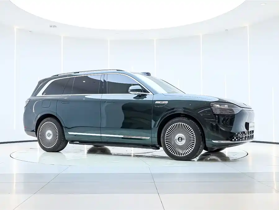 900x675_0_q87_c42_autohomecar__Chto52lEyouAfX7rAAEXrTzLKEQ261.jpg.webp Used AITO M9 2024 extended range Ultra version 52kWh 5-seater version