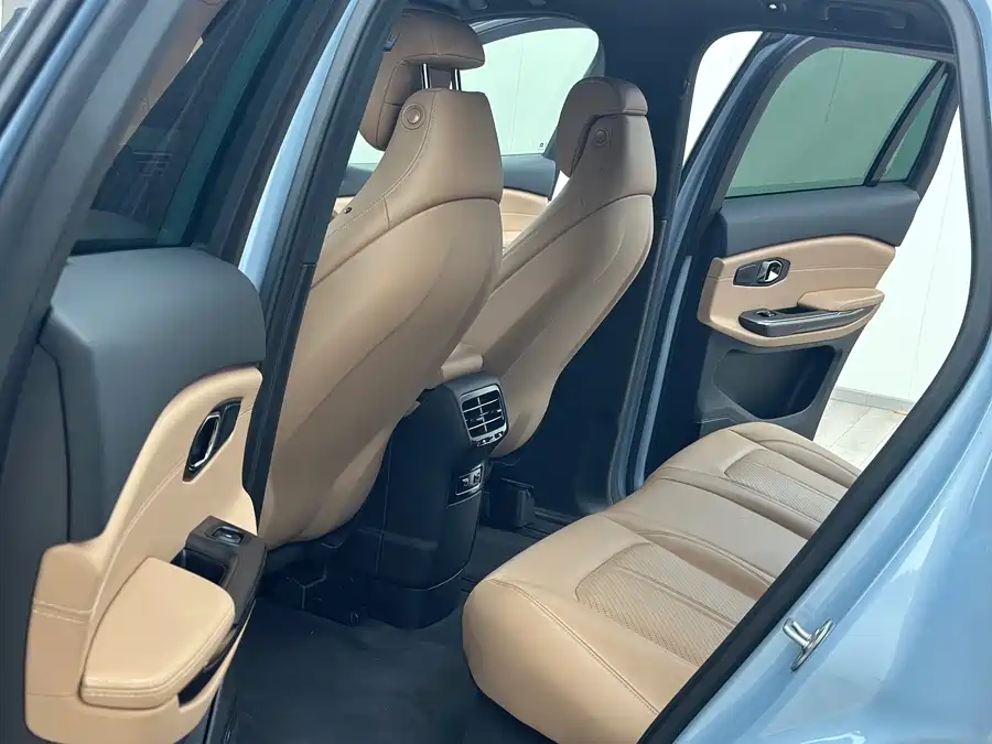 900x675_0_q87_c42_autohomecar__Chto52lFAjWADJThAAbYtVcWxY0122.jpg.webp Used NIO EC6 2020 615KM Performance Edition