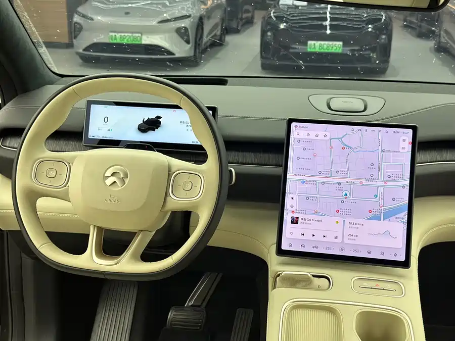 Used NIO ES6 2024 model 75kWh