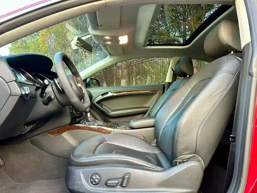 Used Audi A5 (imported) 2010 3.2 coupe quattro