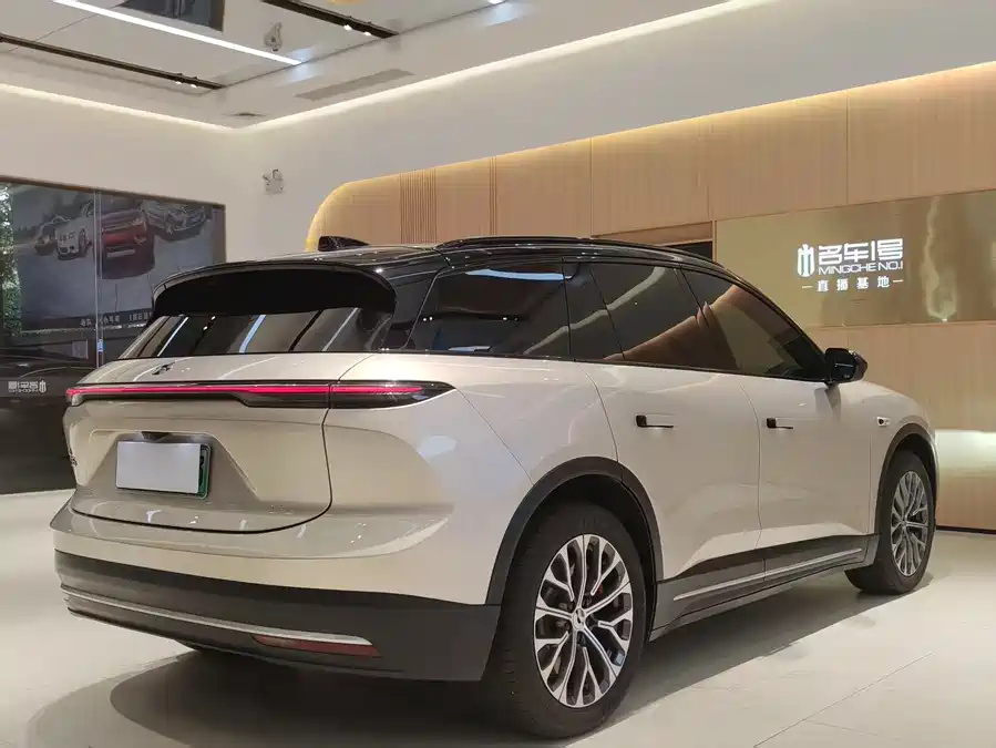 Used NIO ES6 2023 model 75kWh