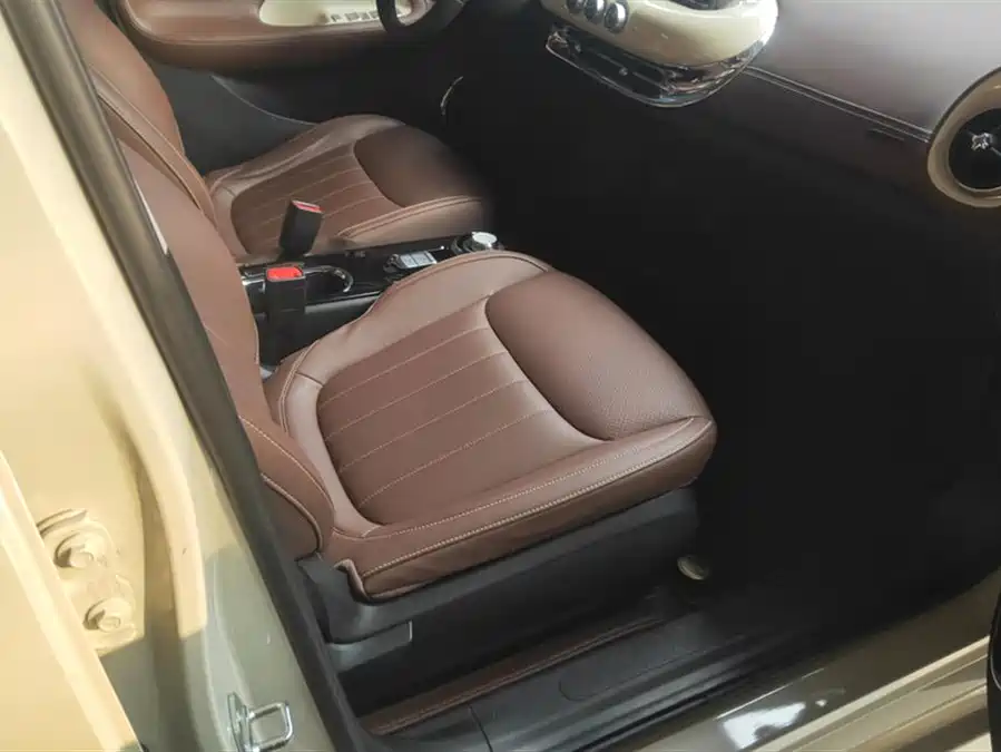 Used Wuling Bingo 2023 model 333km Lingxi Internet+ model