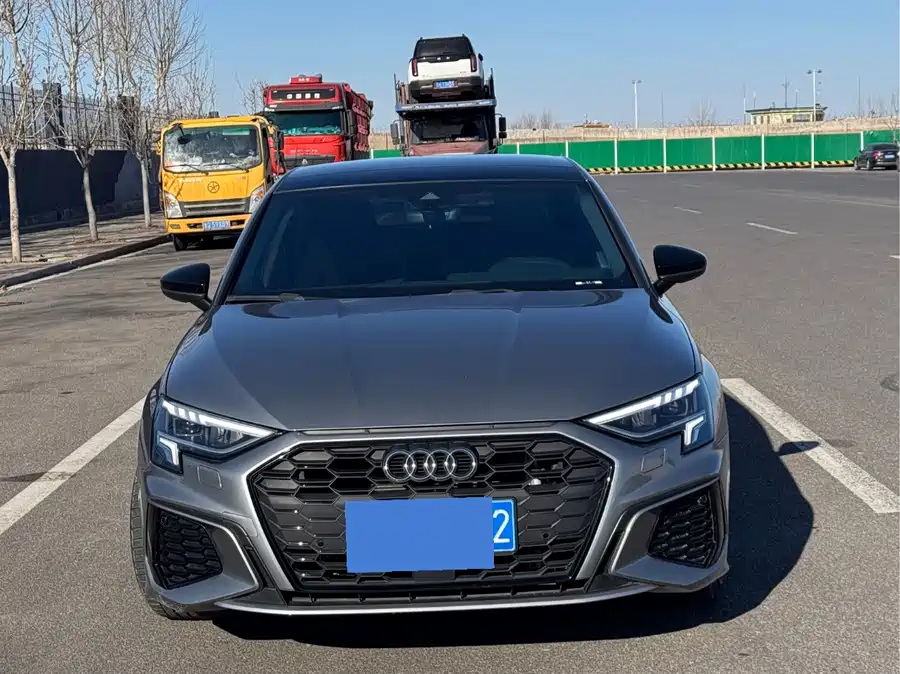 900x675_0_q87_c42_autohomecar__Chto52lHkNGAdSqUAAX68IG9bQs596.jpg.webp Used Audi A3 2022 A3L Limousine 35 TFSI Fashionable and Sporty