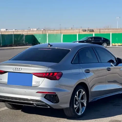 900x675_0_q87_c42_autohomecar__Chto52lHkNaAVjFxAARjbdl8RLM752.jpg.webp Used Audi A3 2022 A3L Limousine 35 TFSI Fashionable and Sporty