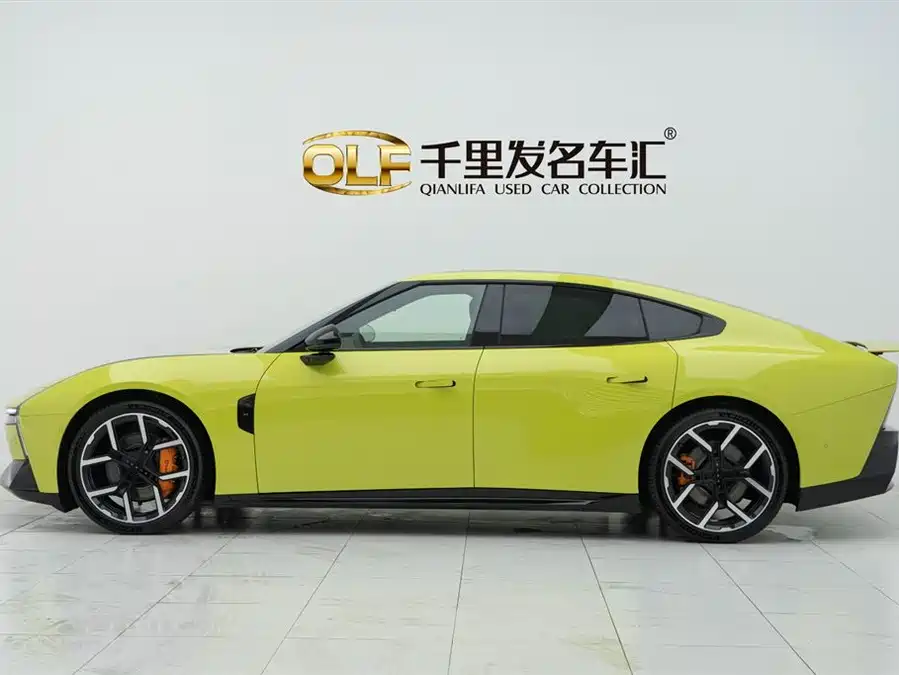 900x675_0_q87_c42_autohomecar__Chto52lHktuAKB3vAAELyNcrfxw831.jpg.webp Used Xpeng P7 2025 702 Long Battery Life Ultra