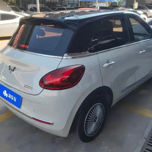 Used Wuling Bingo 2023 model 333km Lingxi Internet+ model