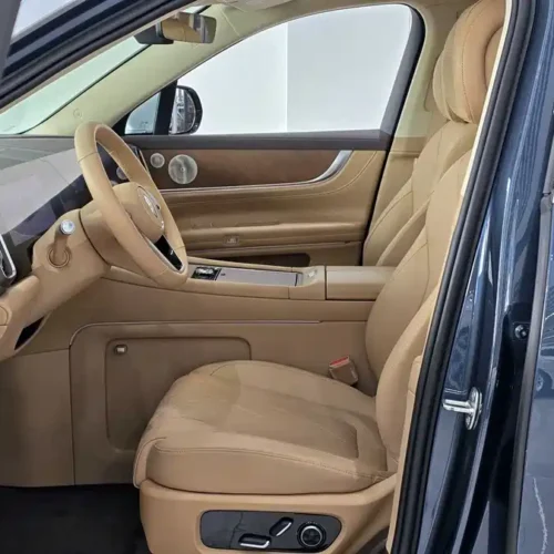 900x675_0_q87_c42_autohomecar__Chto52lIuFKAJPf9AANSy7KHdMA843.jpg.webp Used AITO M9 2024 extended range Ultra version 52kWh 5-seater version