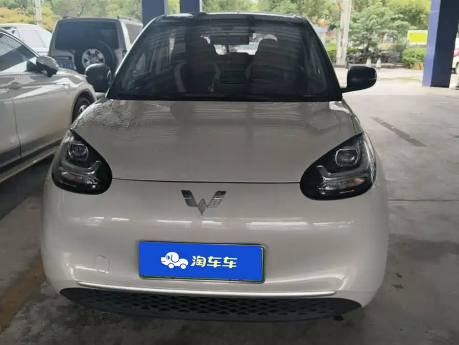 Used Wuling Bingo 2023 model 333km express model