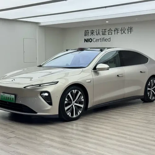 900x675_0_q87_c42_autohomecar__Chto52lJGPKAS-13AAflF8gT35c278.jpg.webp Used NIO ET7 2024 75kWh Executive Edition