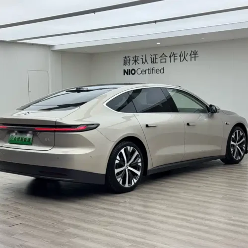 900x675_0_q87_c42_autohomecar__Chto52lJGPWAdWEeAAiydwsVJA0476.jpg.webp Used NIO ET7 2024 75kWh Executive Edition