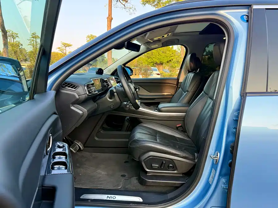 900x675_0_q87_c42_autohomecar__Chto52lJKMqAGZSfAAnm4tbUZtE215.jpg.webp Used NIO ES8 2018 model 355KM baseline version seven-seater version