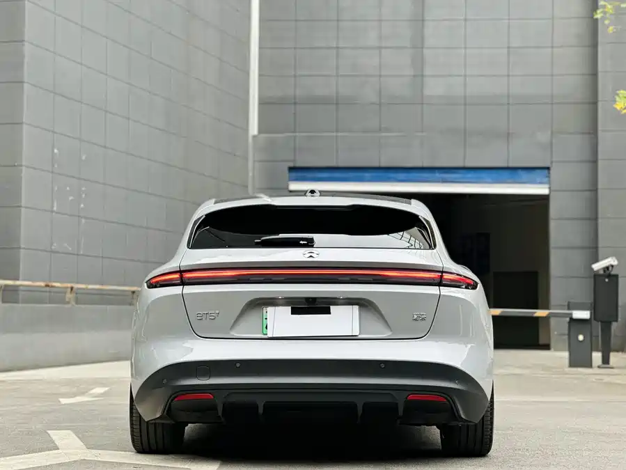 900x675_0_q87_c42_autohomecar__Chto52lKPaSAW2nBAAOMksZggdc640.jpg.webp Used NIO ET5T 2024 model 75kWh Touring