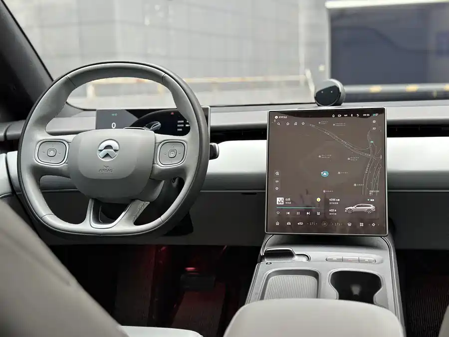 900x675_0_q87_c42_autohomecar__Chto52lKPamAI7mhAAOzn4ee0-4825.jpg.webp Used NIO ET5T 2024 model 75kWh Touring