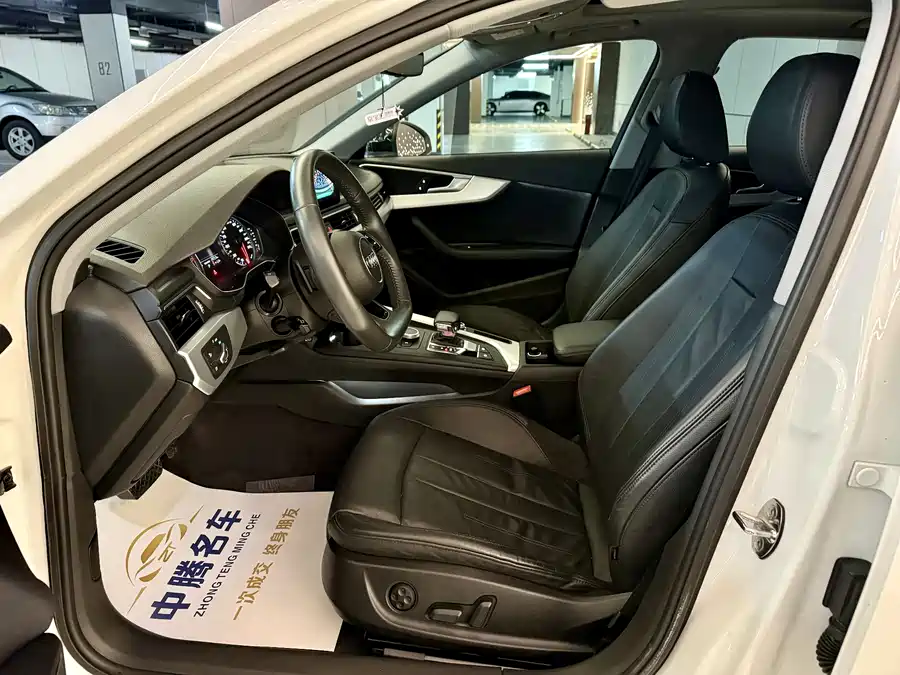 Used Audi A4L 2019 45 TFSI quattro personalized sports version National VI