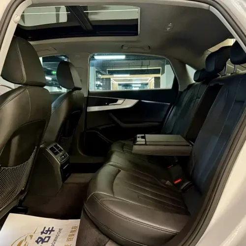 Used Audi A4L 2019 45 TFSI quattro personalized sports version National VI