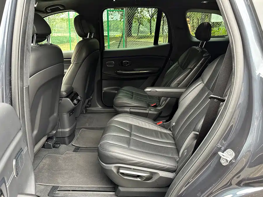 900x675_0_q87_c42_autohomecar__Chto52lKXQGAKINPAAxgmw28Bgc098.jpg.webp Used NIO ES8 2020 580KM Signature Edition Six-Seater Edition