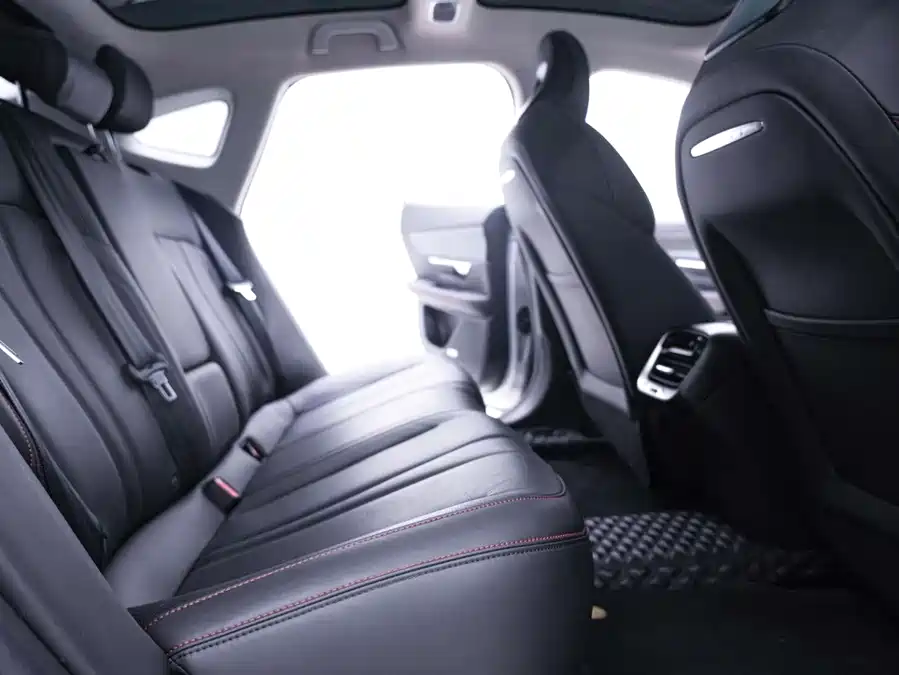 900x675_0_q87_c42_autohomecar__Chto52lLSQWAY_Q_AAGIxuiL4u8324.jpg.webp Used Xpeng P7 2022 480E