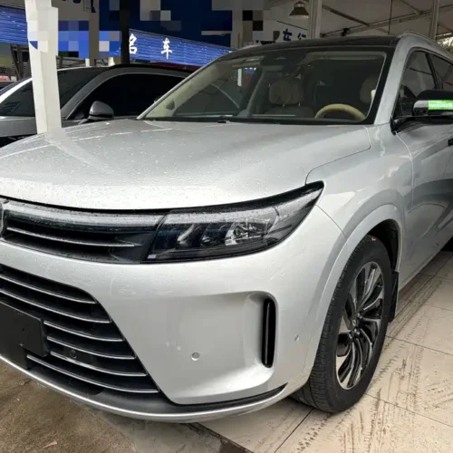 900x675_0_q87_c42_autohomecar__Chto52lLTDKAJe0OAAtL6RIWIFs566.jpg.webp Used HUAWEI AITO M7 2024 1.5T rear drive Plus version 5 seats