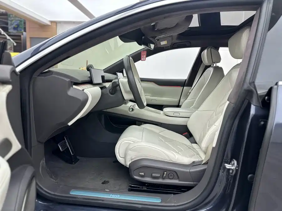 900x675_0_q87_c42_autohomecar__Chto52lLTDiAc__xAAbCayZJCF4107.jpg.webp Used NIO ET7 2022 model 100kWh first edition