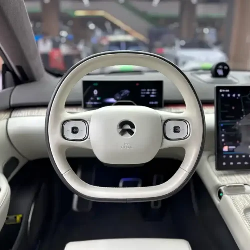 900x675_0_q87_c42_autohomecar__Chto52lLTDyAN209AAaz7ht9QJY238.jpg.webp Used NIO ET7 2022 model 100kWh first edition