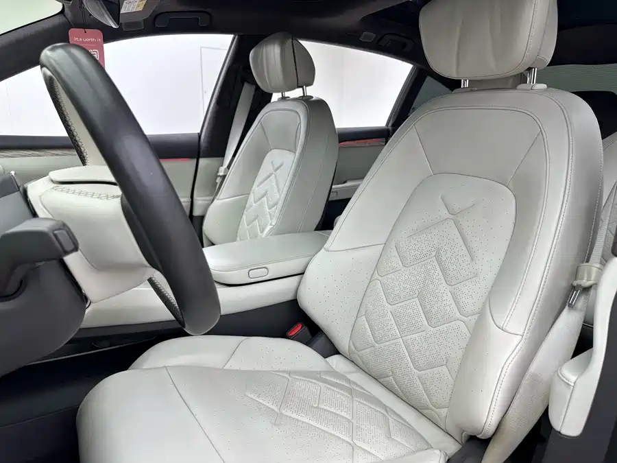 900x675_0_q87_c42_autohomecar__Chto52lLTDyAbivvAAectvON1Jw872.jpg.webp Used NIO ET7 2022 model 100kWh first edition