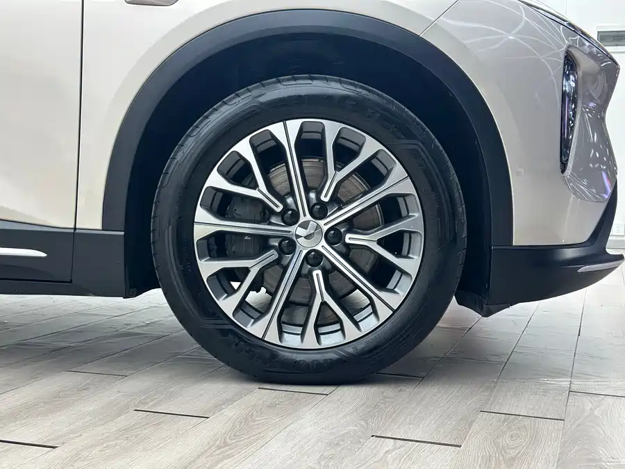 Used NIO ES6 2024 model 75kWh